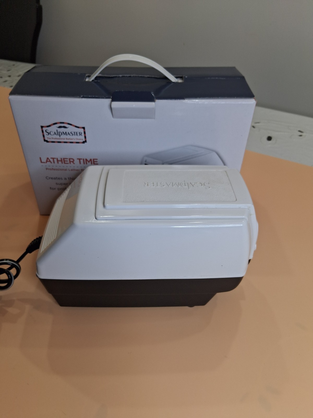 SCALPMASTER Lather Time Hot Lather Machine SB-M