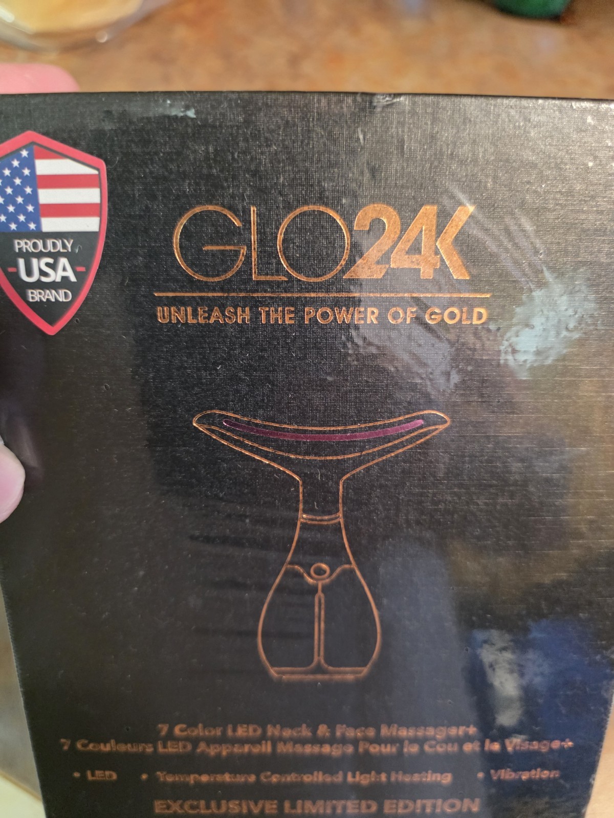 GLO24K 7 Color LED Neck and Face Beauty Device – Limited Edition New Sealed