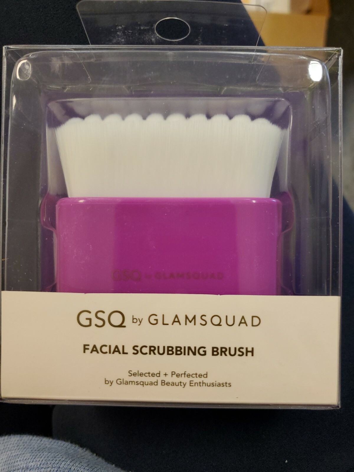 GSQ by Glamsquad Facial Scrubbing Brush
