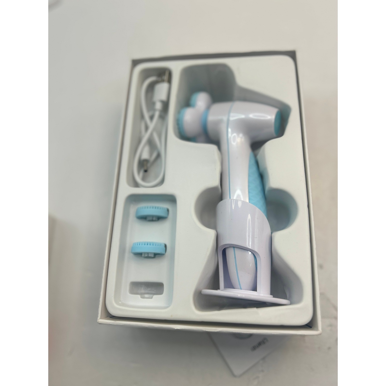 3D Smart Massage Cleansing Machine OS White Blue