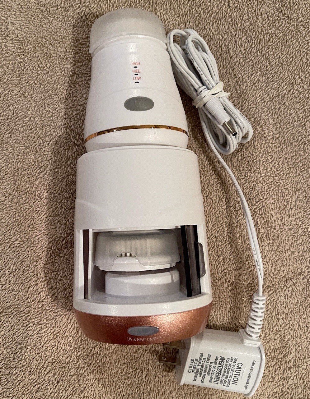 CONAIR True Glow Sonic Facial Brush with UV Sterilizer
