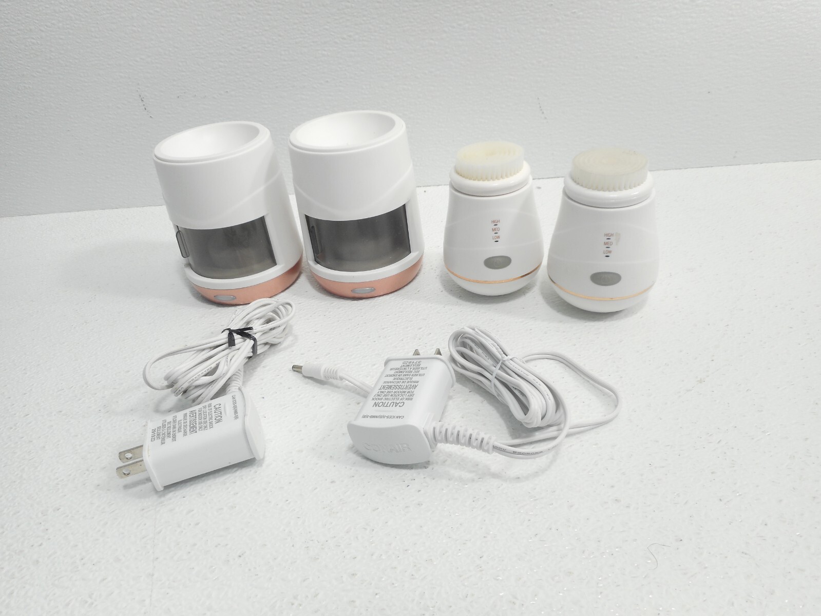 Conair Sonic Advantage Facial Brush Pod with Induction charging, White