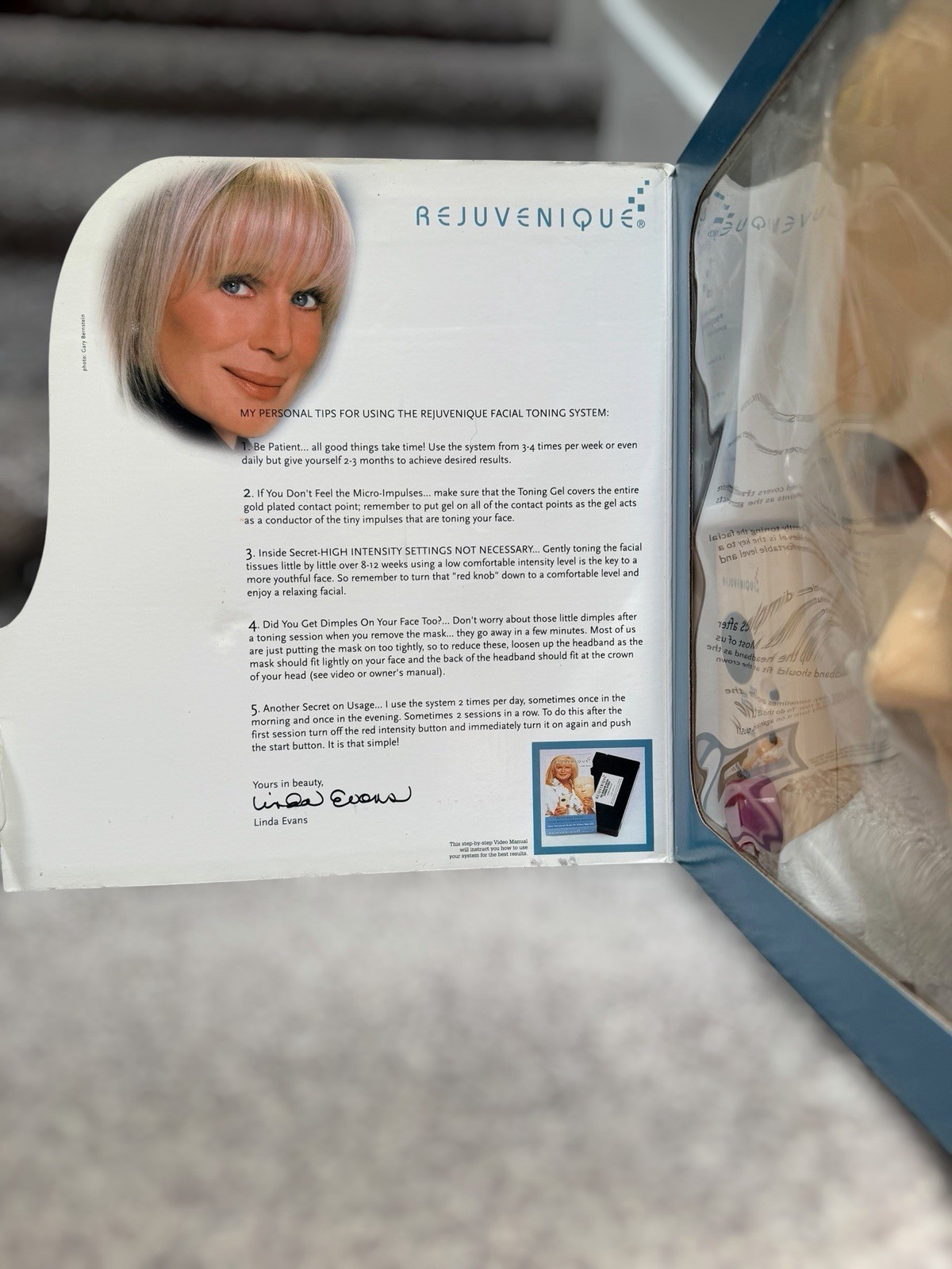 NEW Vintage 1999 Rejuvenique Facial Toning System Complete Kit Linda Evans NOS