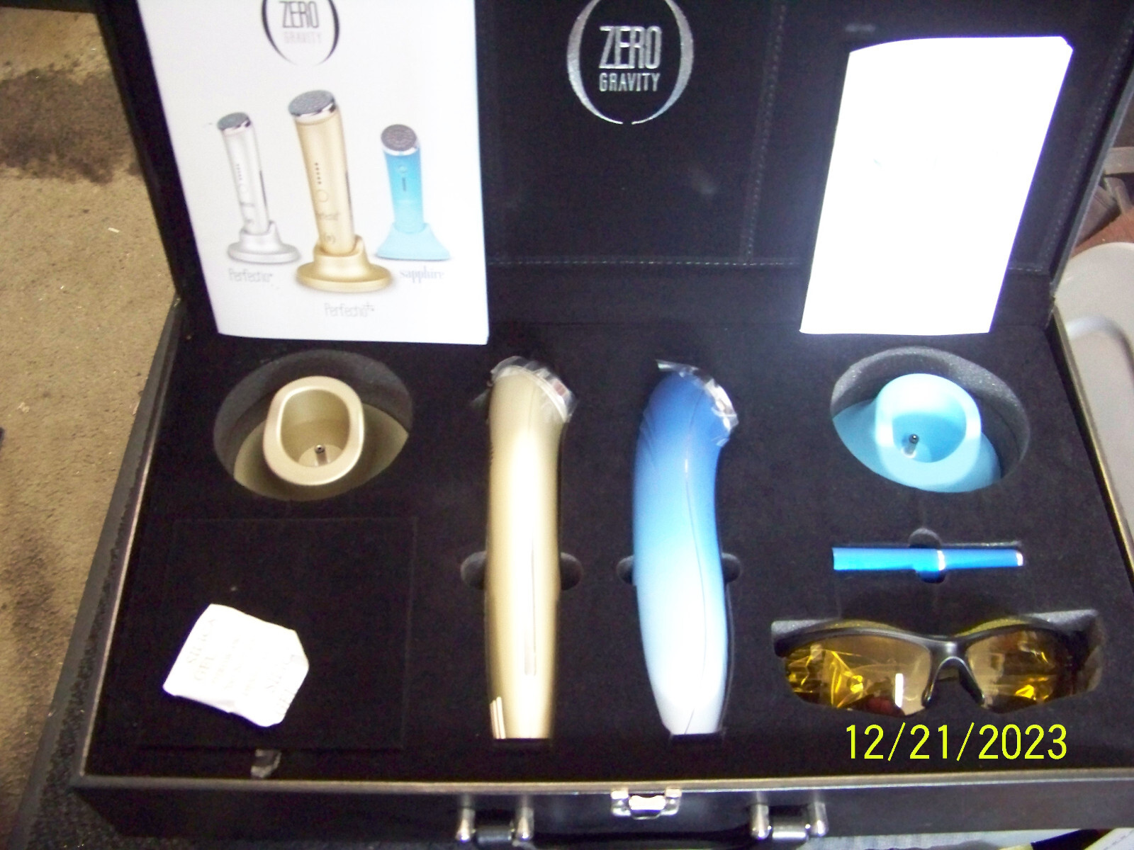 Zero Gravity Perfecto & Sapphire Led Anti Aging Facial Rejuvenation System
