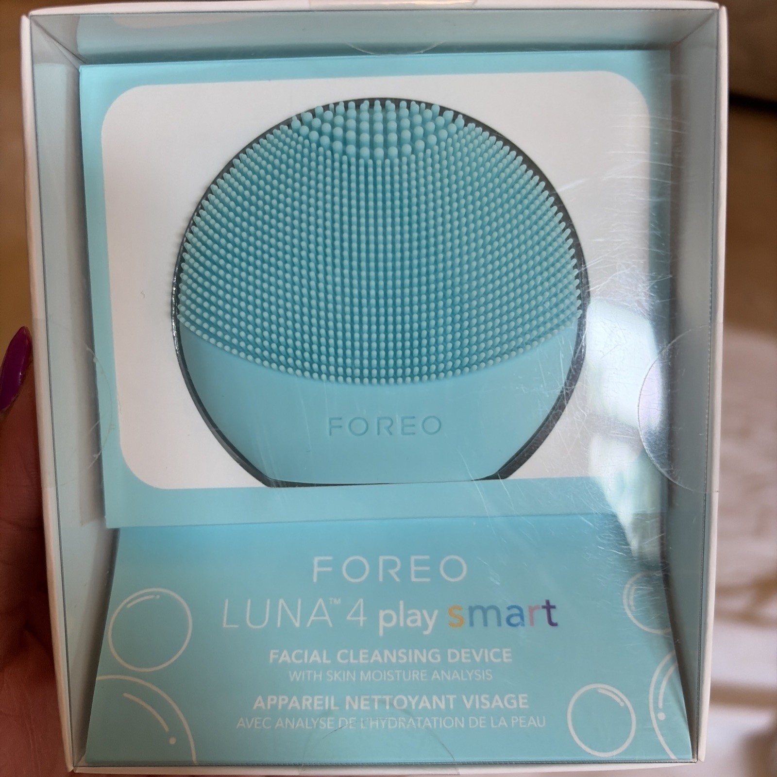 FOREO LUNA 4 Play Smart Facial Cleansing Device Mint – New In Box