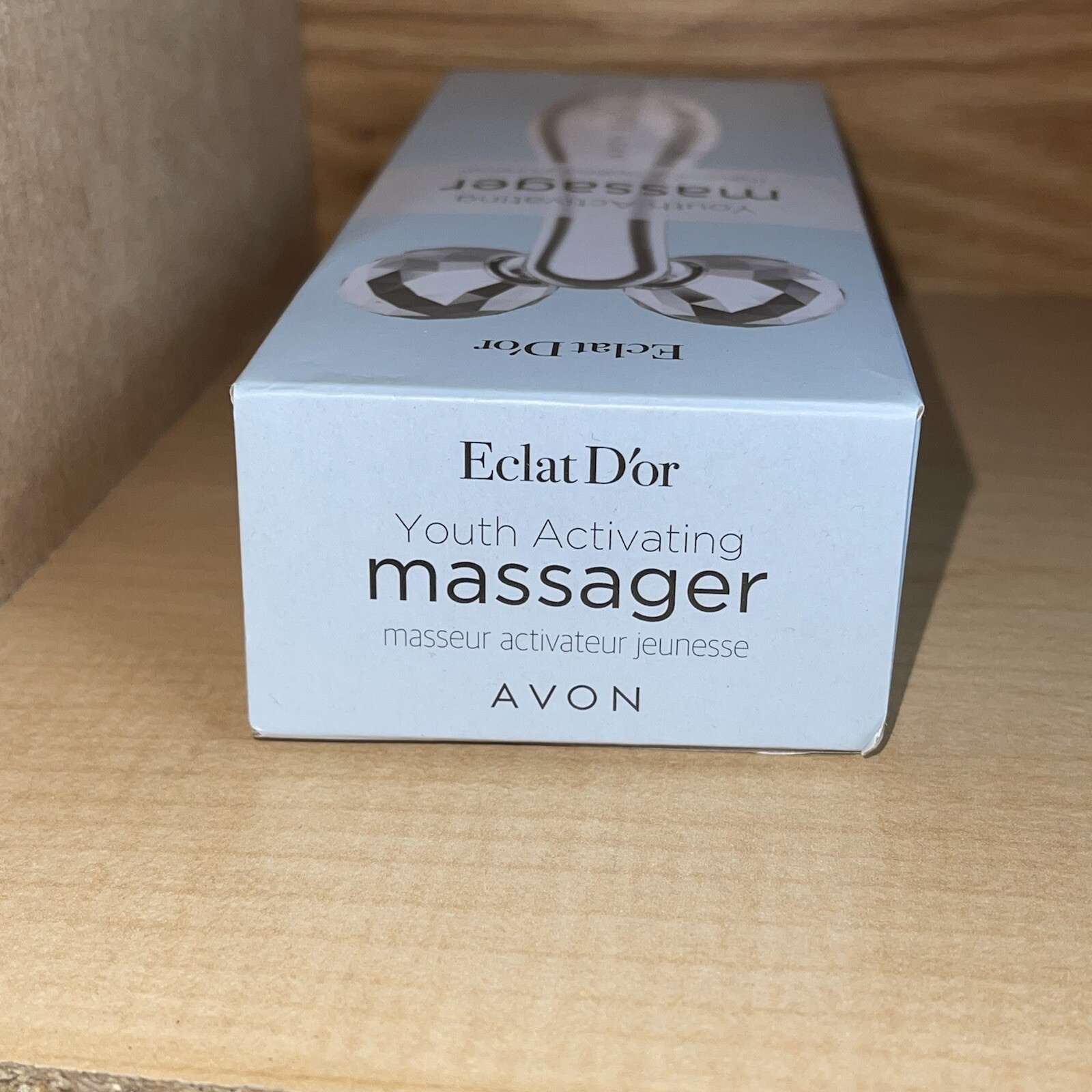 NEW Avon Eclar D`or Youth Activating Massager – Brand New In Original Box