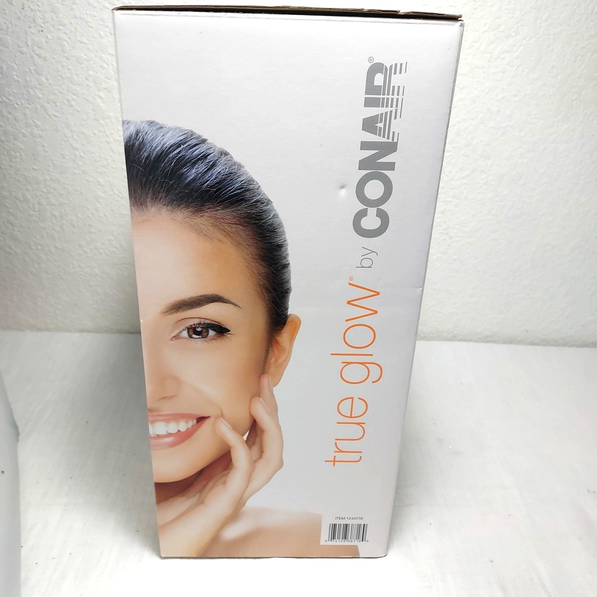 Conair True Glow Sonic Facial Brush Waterproof 4 Brushes Pouch 3 Speeds
