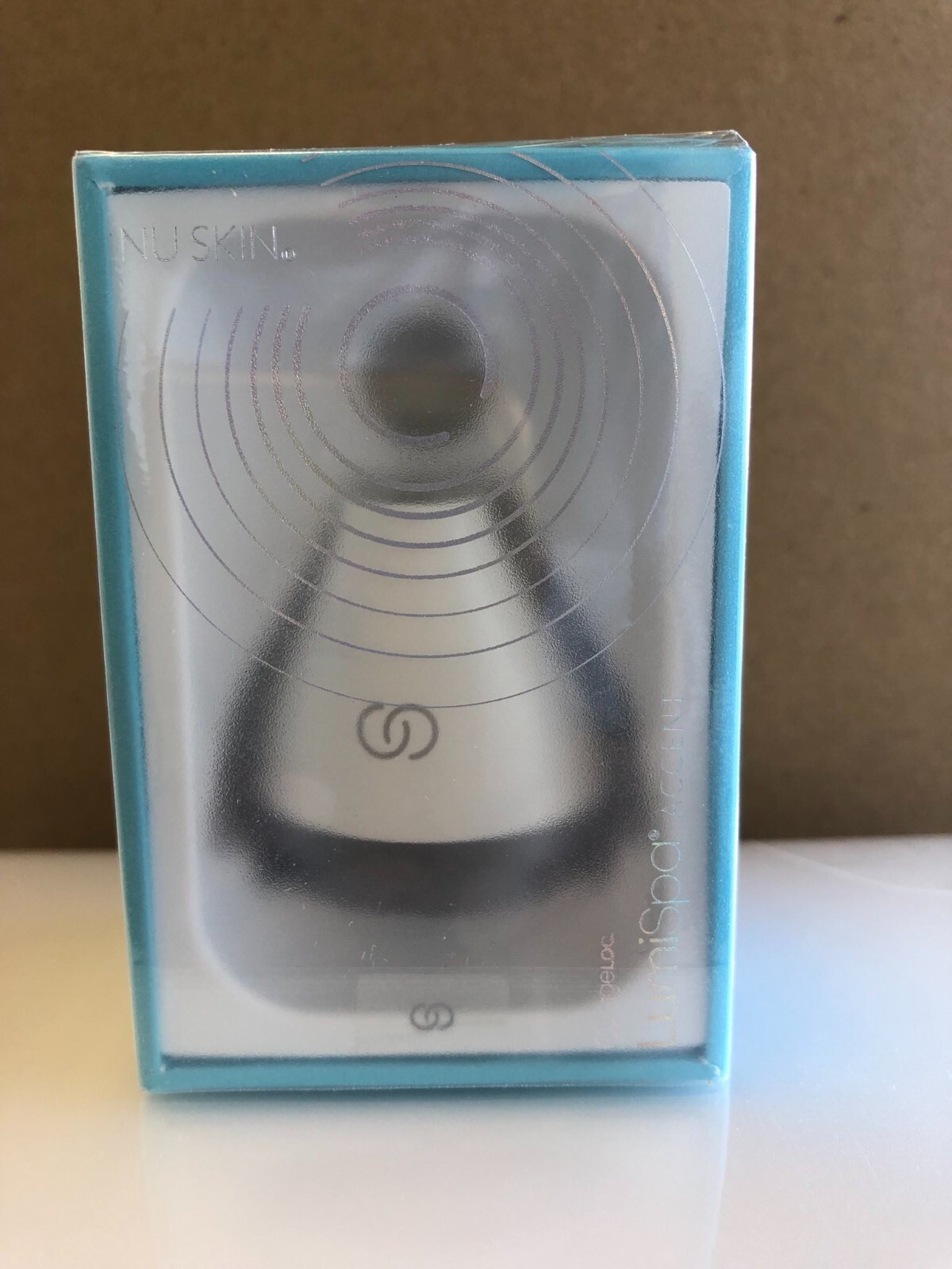 Brand New Sealed Nu Skin ageLOC LumiSpa Accent White Authentic