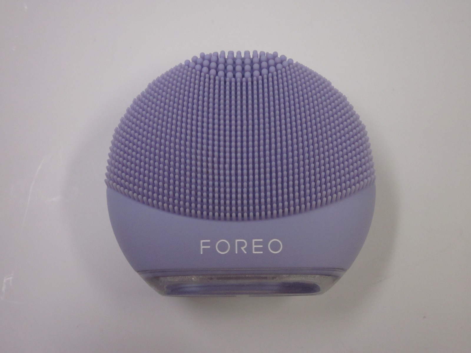 FOREO Luna 4 Go Travel-Friendly Facial Cleansing & Massaging Device
