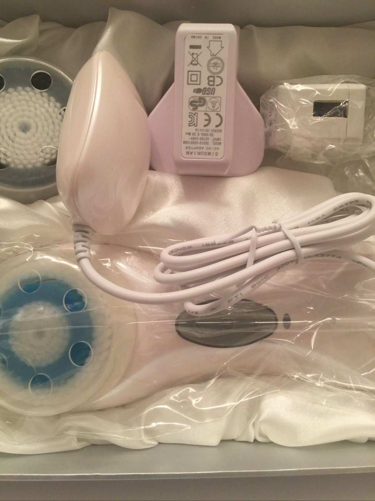 Vibrant Beauty Sonic Cleanser Bio Wave Beauty Device NEW FREE SHIP see photos