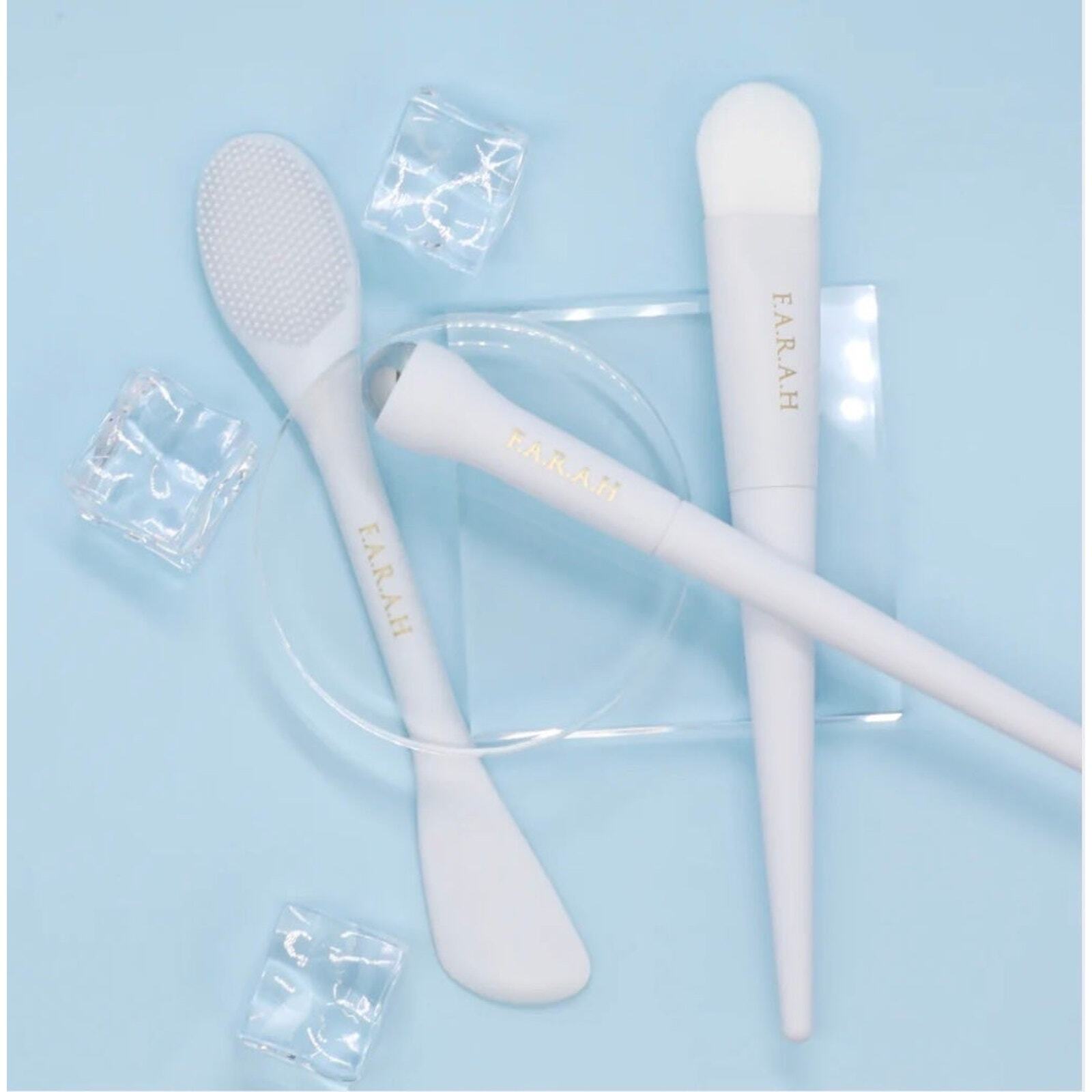 F.A.R.A.H Skin Retreat Set