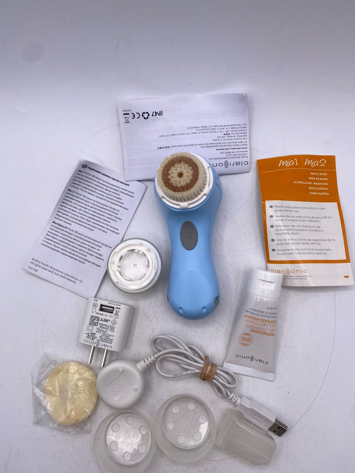 Clarisonic Mia Sonic Skin Cleansing System for All Skin Types with Accessories