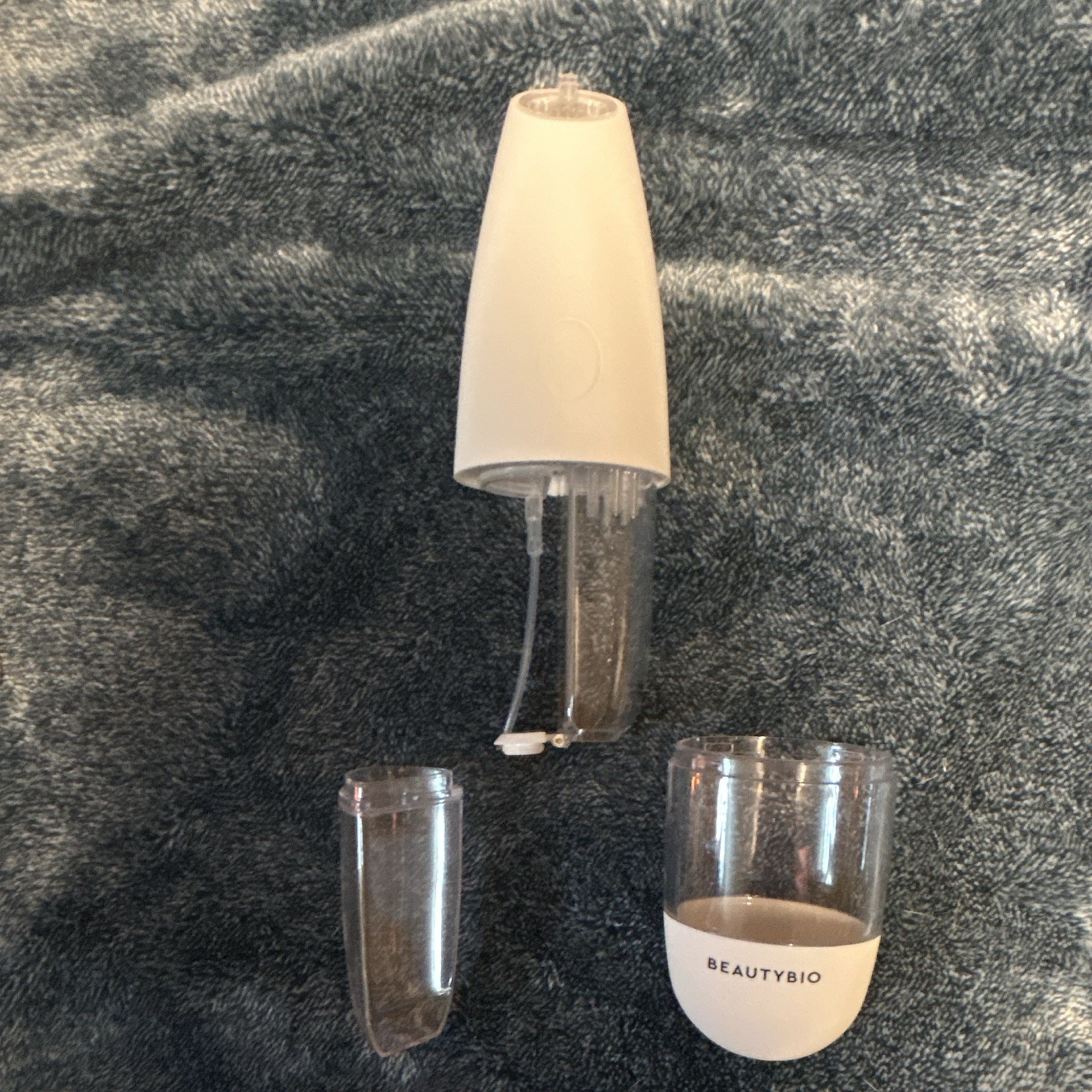 BeautyBio GLOfacial Pore Cleansing Tool Blackheads White USB Tips