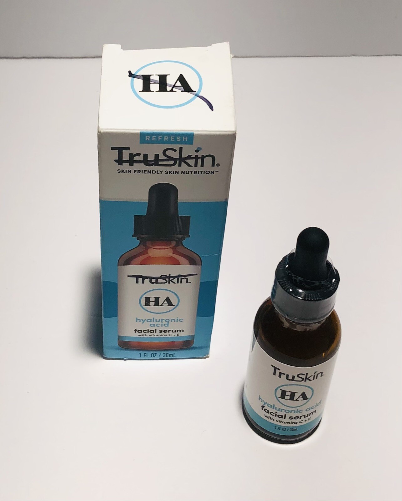 TruSkin Hyaluronic Acid Serum for Face + 7 Ultra Hydrating Ingredients New