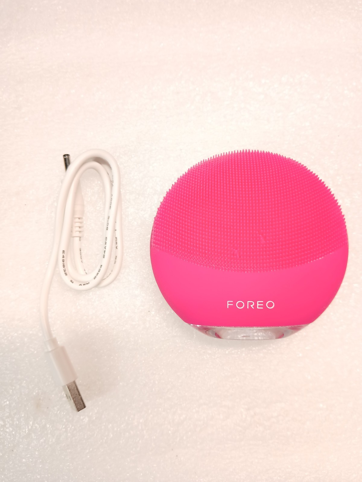 Foreo Luna Mini 3 Facial Cleansing Massager – Hot Pink – Good Working Condition