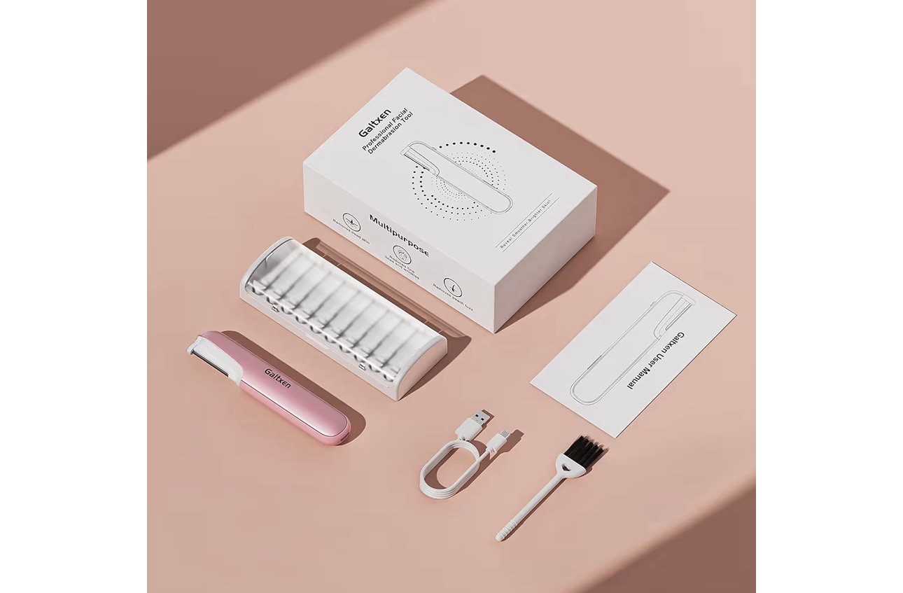 Dermaplaning Tool facial exfoliation/peach hair removal w/rechargeable Sonic