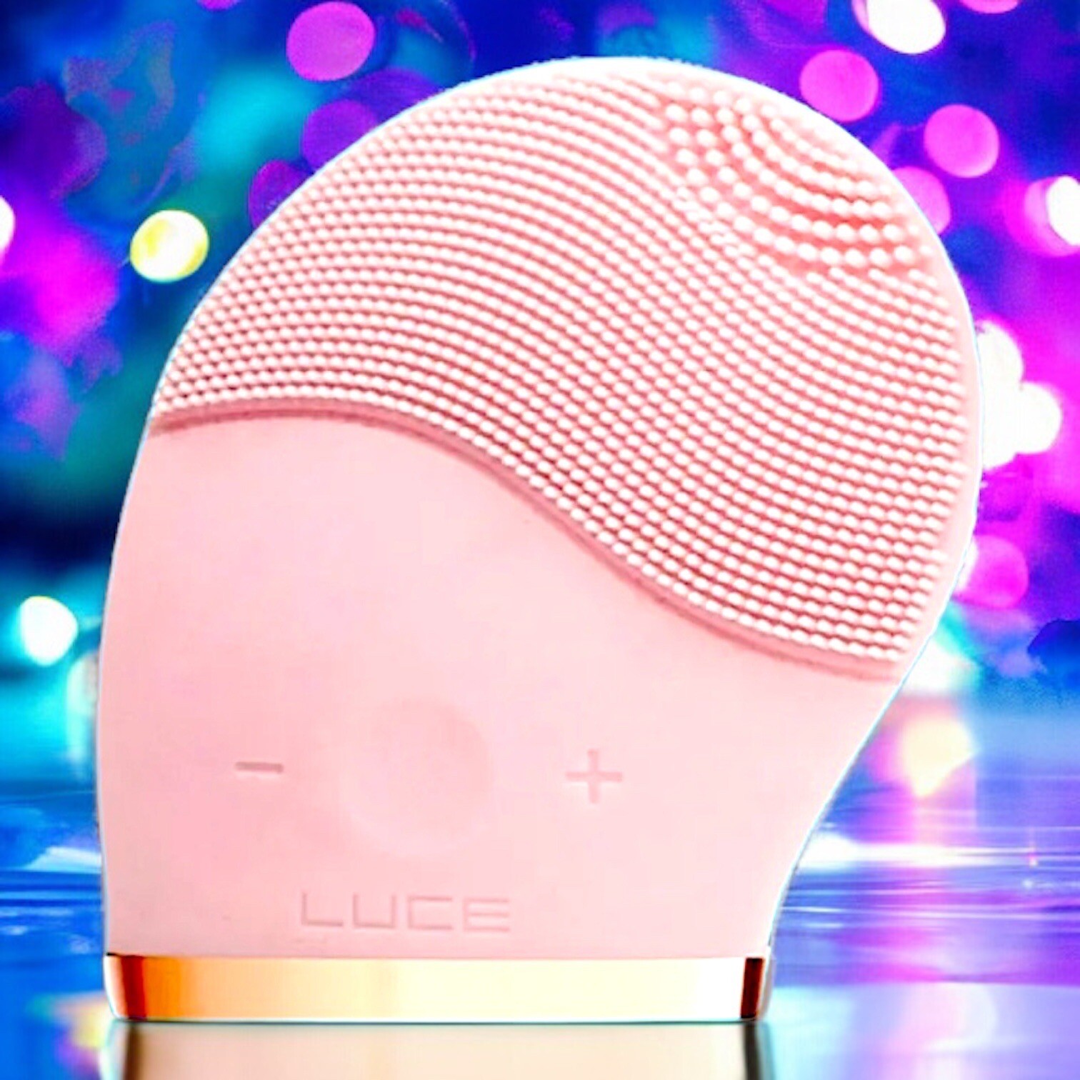 LUCE180° Facial Cleansing Device in Pink New in Box & Sealed