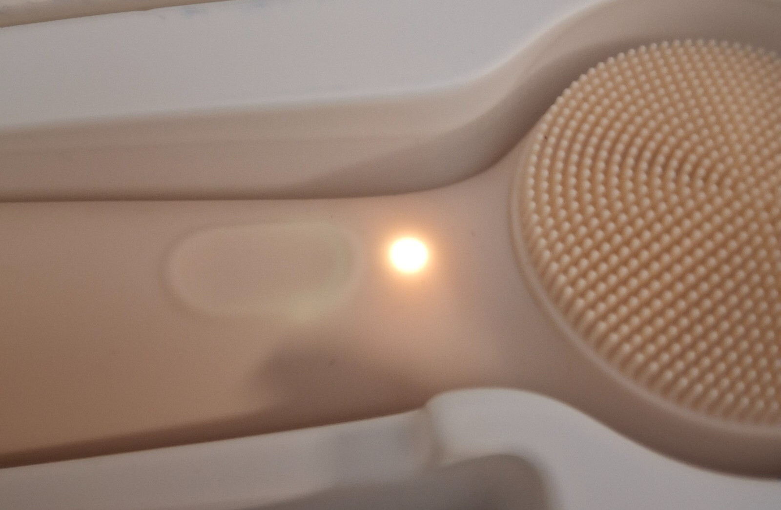 NagraCoola CLIE Sonic Facial Cleansing Brush w/ Goop Beauty Scrub