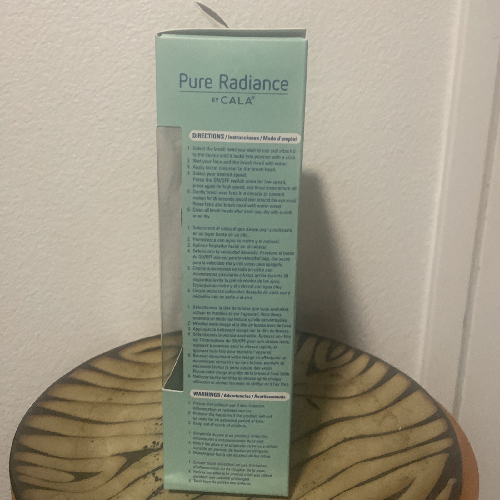 NEW Pure Radiance by Cala Sonic Facial Cleansing System White 3 Brushes 2 Speeds
