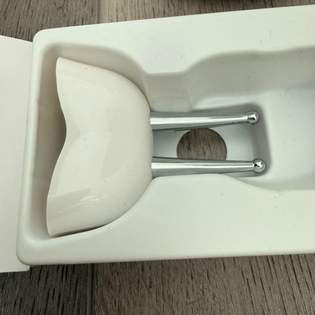 OPEN BOX NuFACE Trinity Facial Toning Device Open Box White Set ELE Attachment