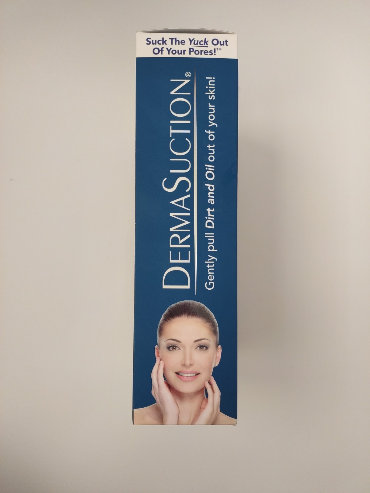 BulbHead DermaSuction Pore Cleaning Device with Vacuum Action