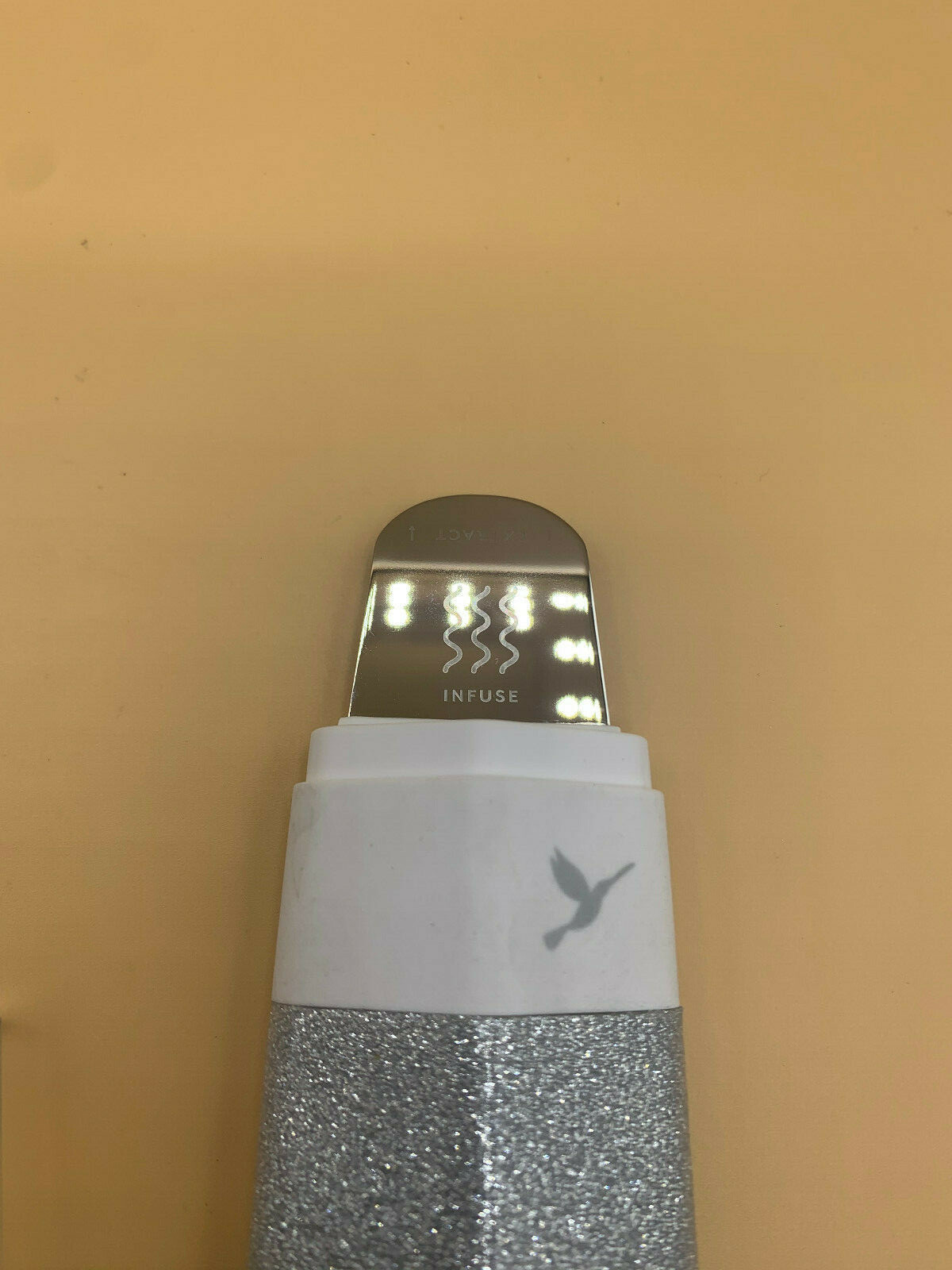 DERMAPORE Ultrasonic Pore Extractor & Serum Infuser Silver Sparkle Limit edition