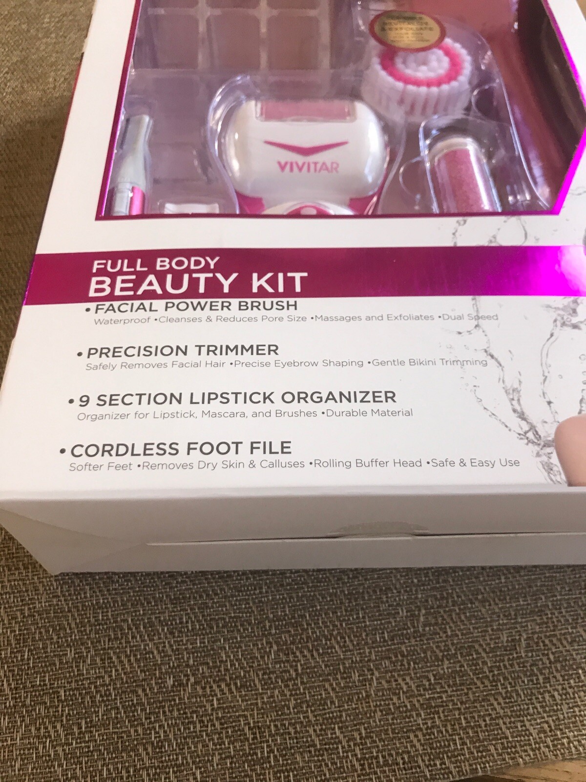 Beauty Body Essentials Gift Kit NEW IN BOX