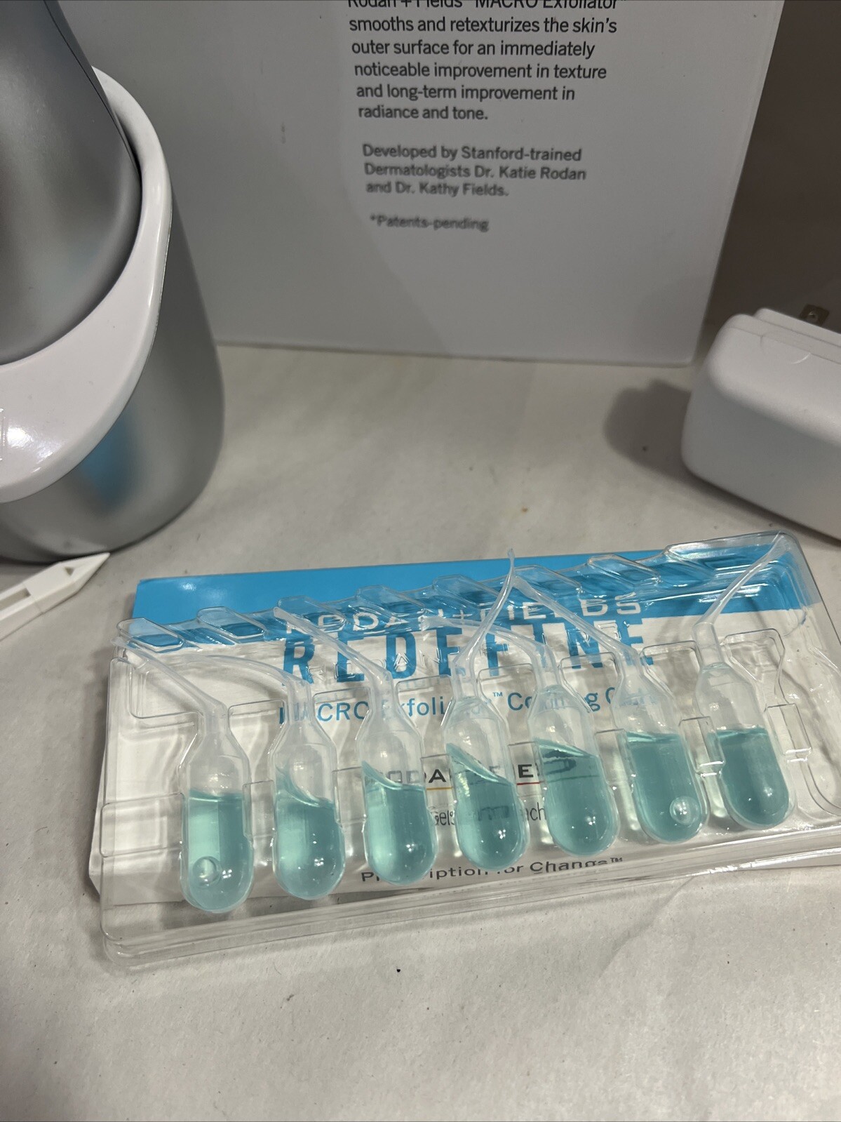 RODAN + FIELDS REDEFINE MACRO EXFOLIATOR SYSTEM 100%AUTHENTIC !!