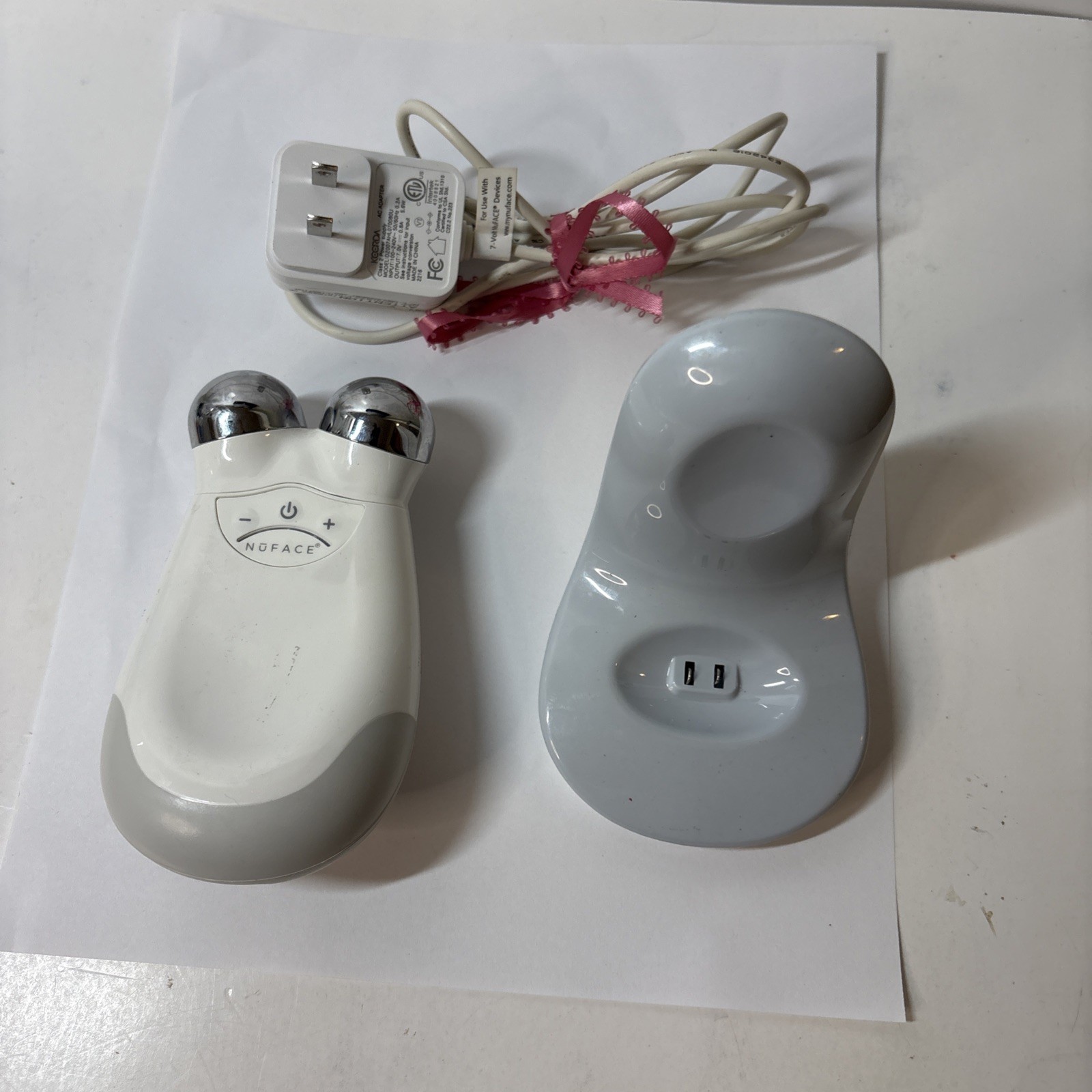 NuFace Pro Trinity Facial Toning Device Charging Stand Pre-Owned