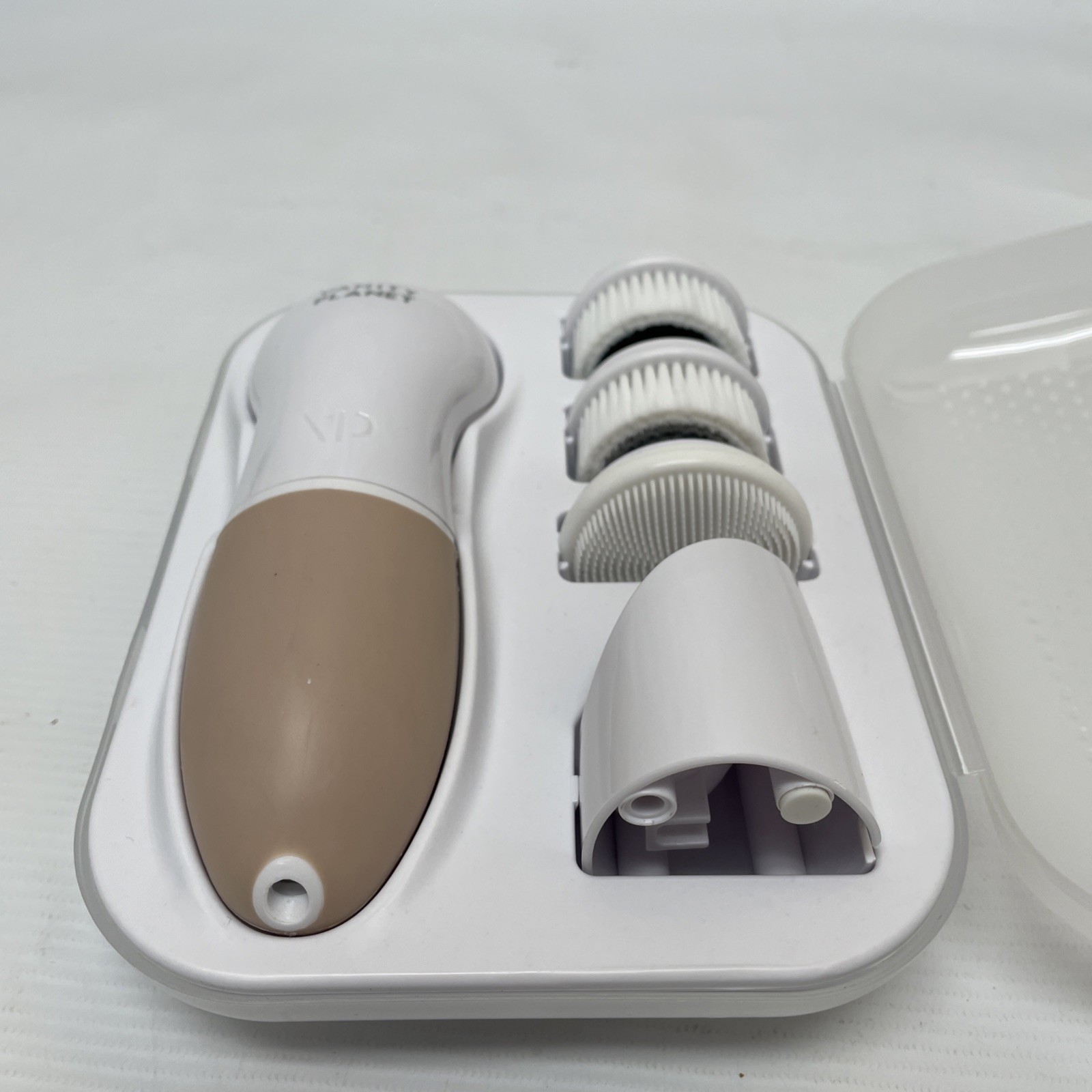 Vanity Planet Facial Cleansing System Rotating Three Brush Heads W/ Charger Cord