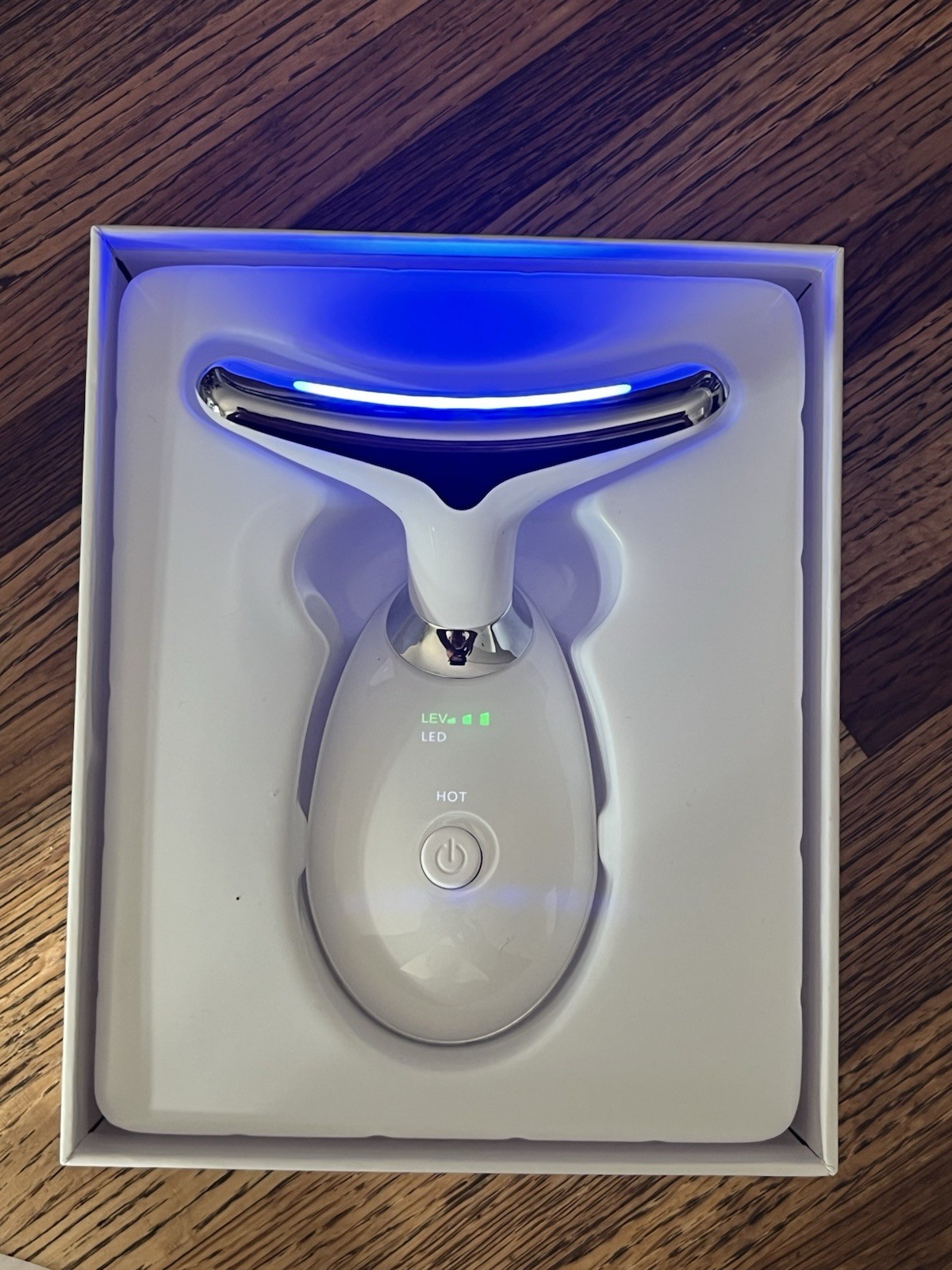 NEW Commodery MicroGlow Handset Intensed Pulsed Light Wrinkles Reducing