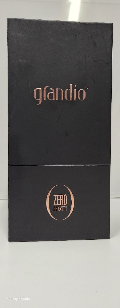 GRANDIO Zero Gravity Hair Loss Scalp Thinning Baldness Self Treatment Device