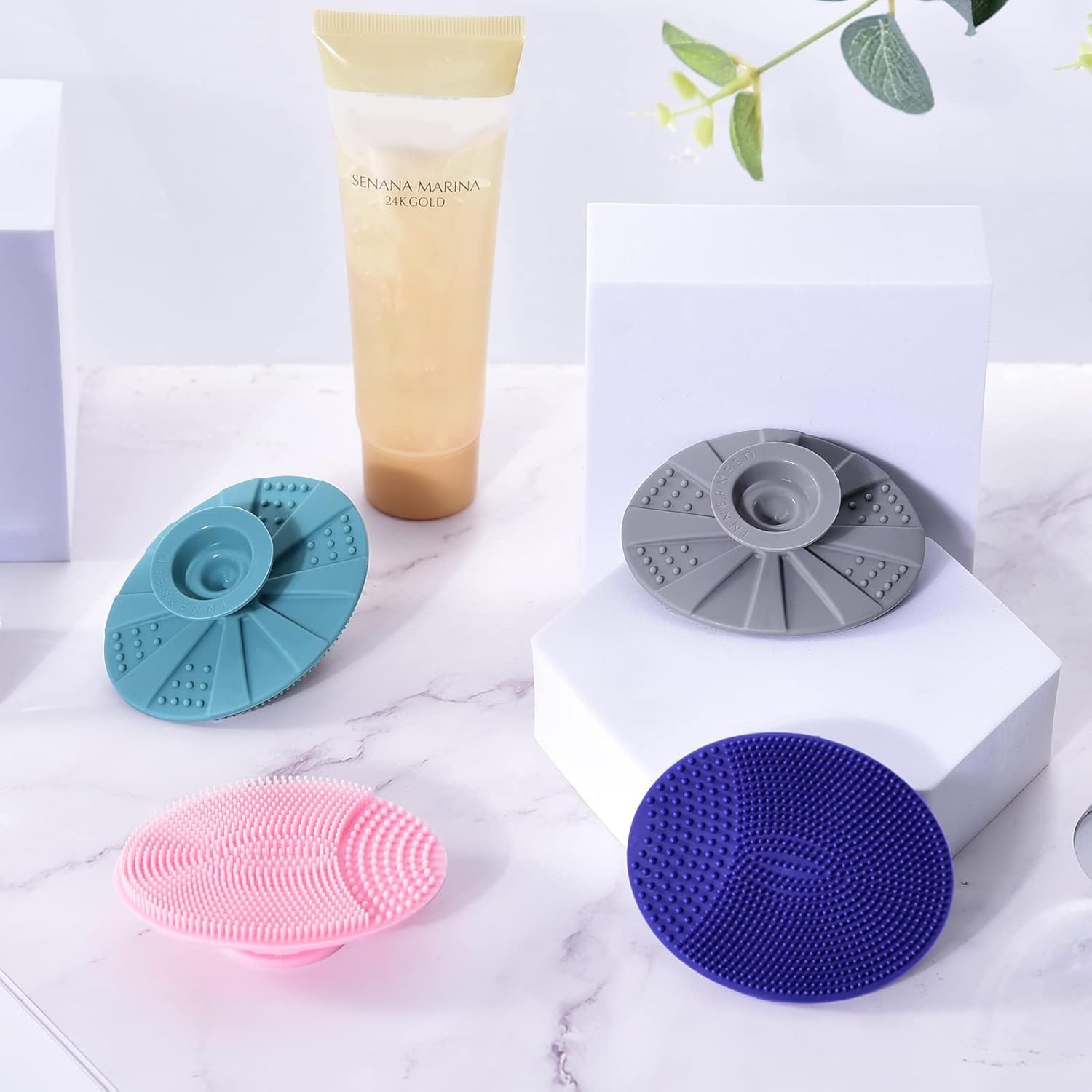 Compact Manual Silicone Facial Brush – Exfoliating Blackhead Remover Set of 4