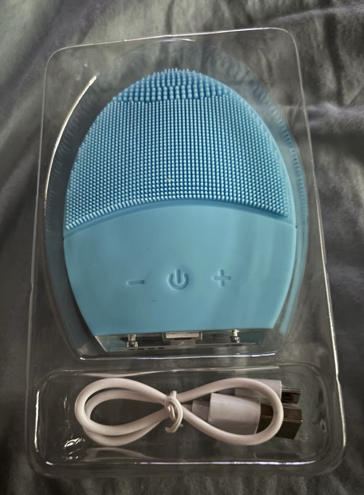 Sonic Facial Cleansing Brush YUNCHI Y2 Food Grade Face Brush Color Blue