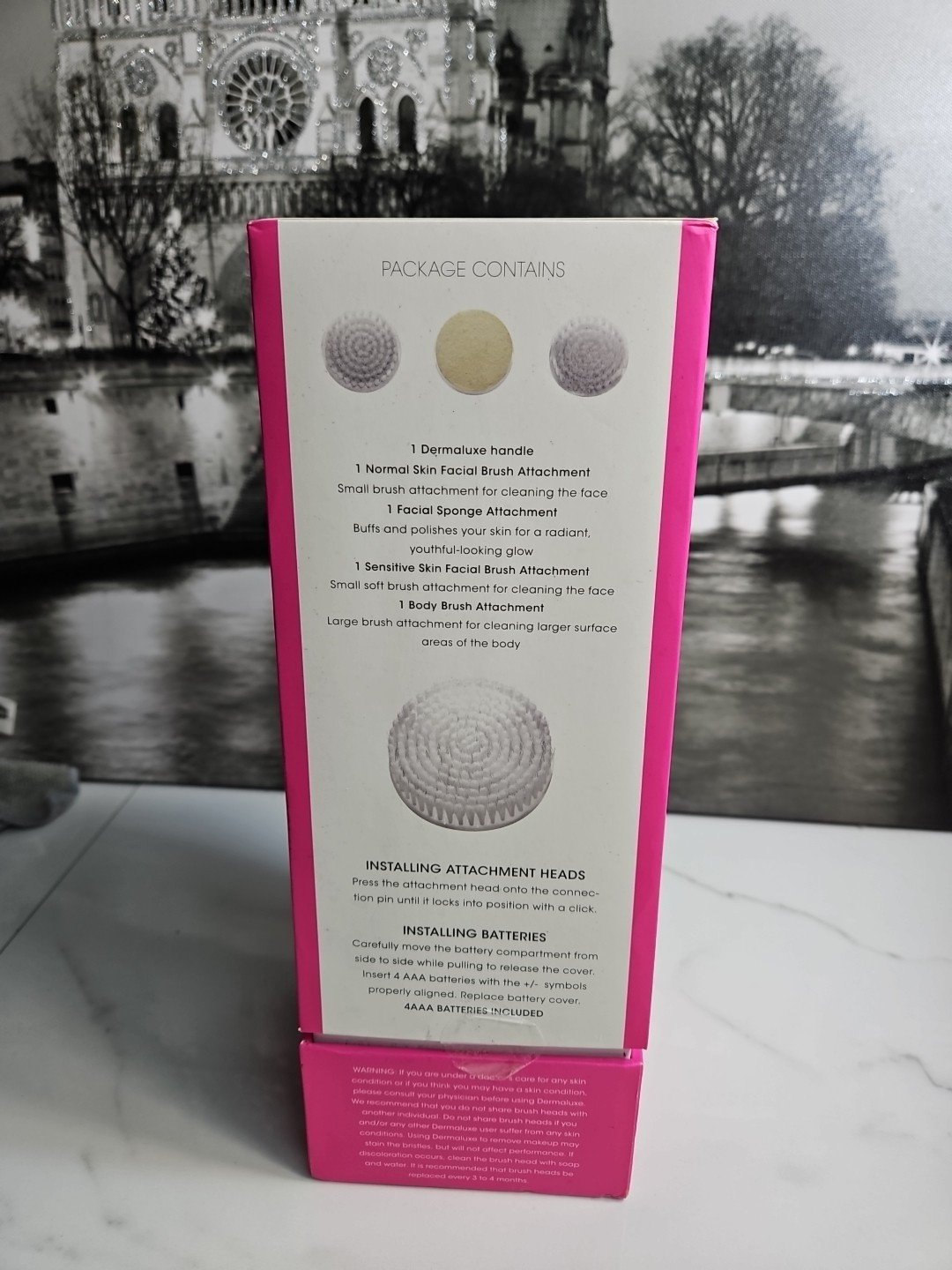 DERMA LUXE ADVANCED CLEANING SYSTEM 2 SPEED 4 CLEANSING HEADS NEW IN BOX