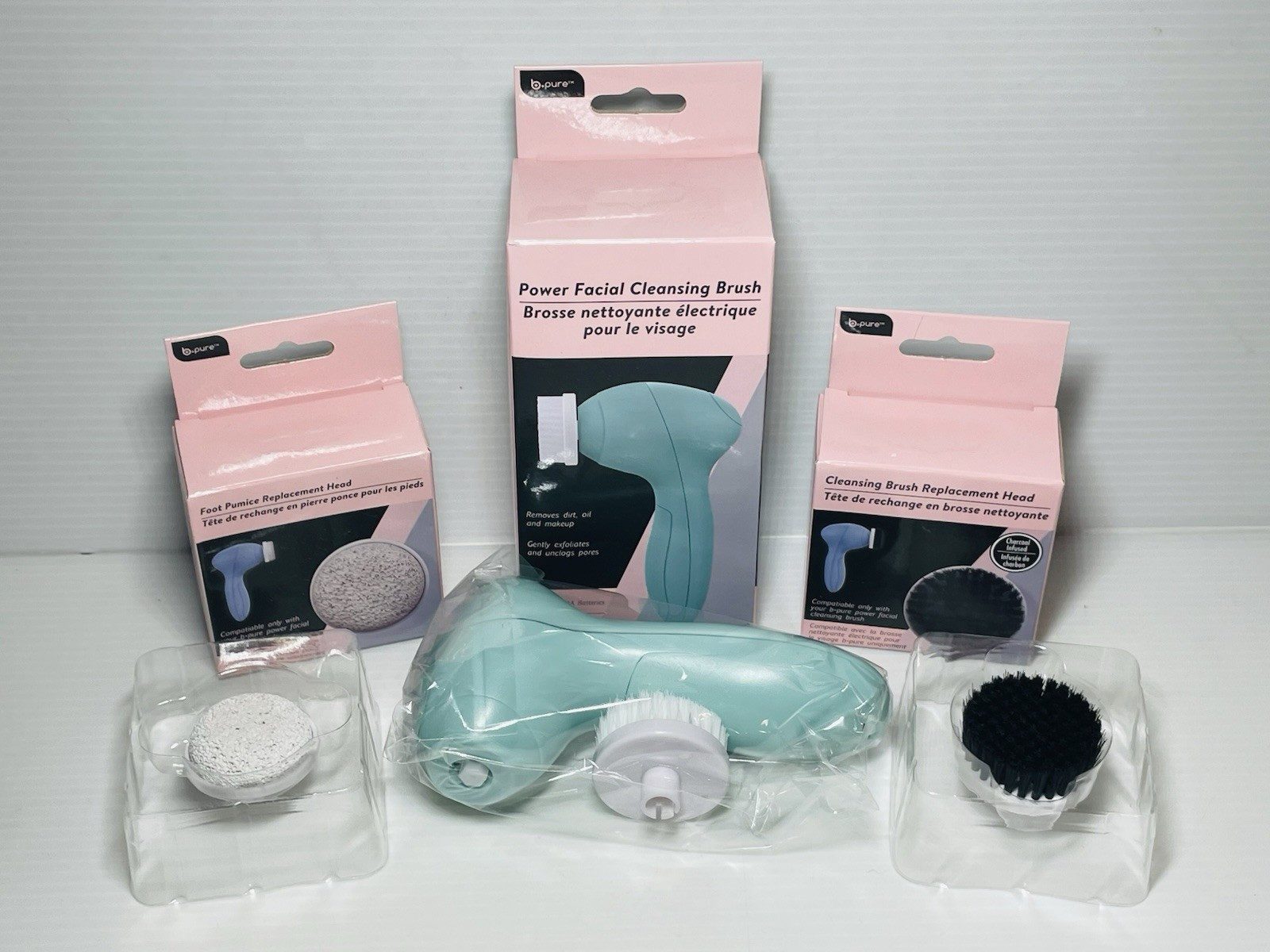 B·Pure Power Facial Cleansing Brush Exfoliates Unclogs Pores with 2 Extra Heads.