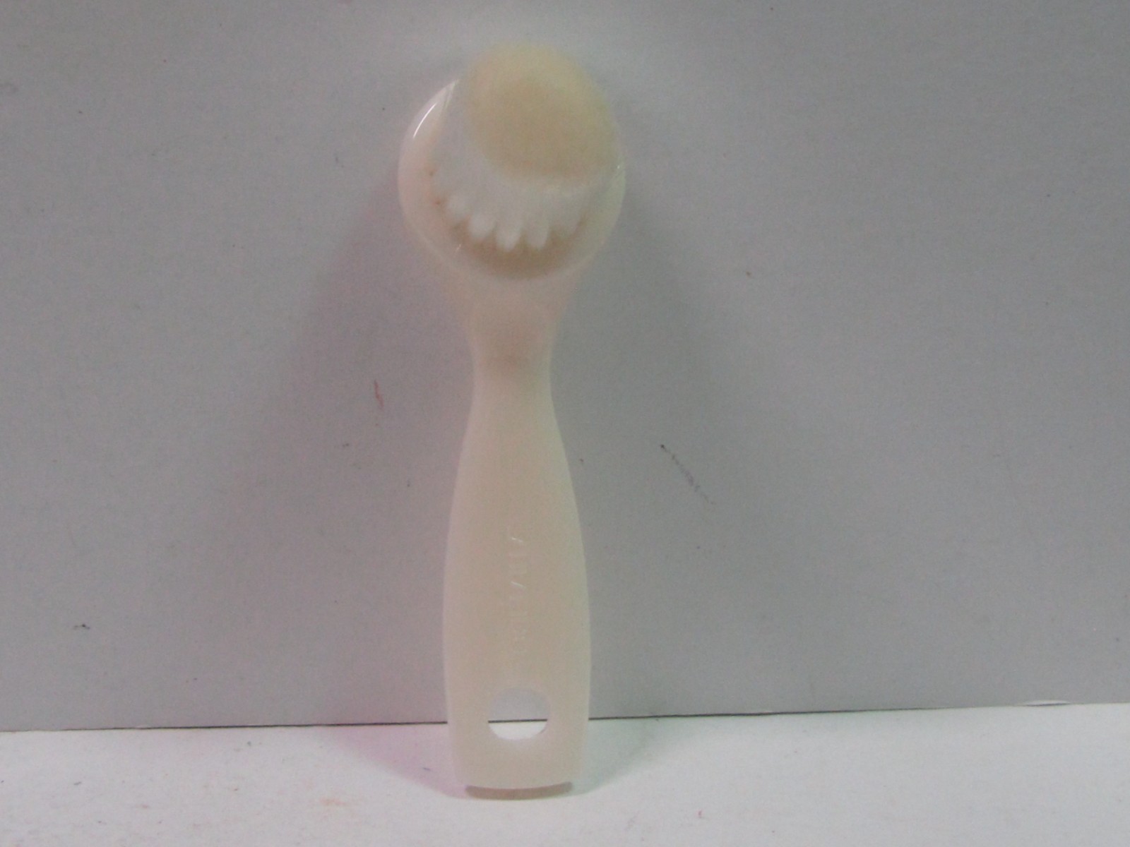 Shiseido Cleansing Massage Brush For Face Travel Size Brand New Without Box