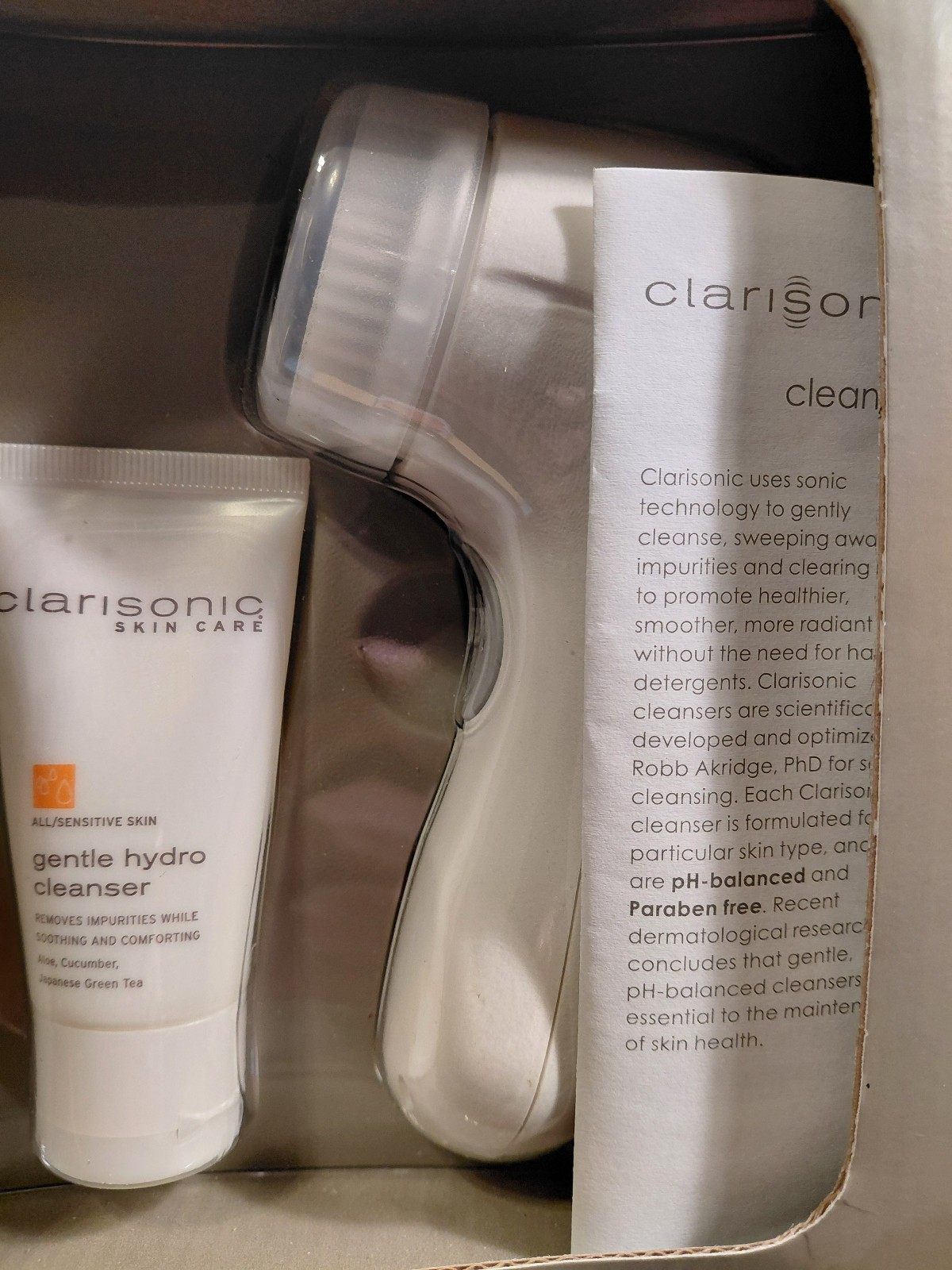 Clarisonic Mia Sonic Skin Cleansing System 1 Speed Plus Bonus Products NIB*