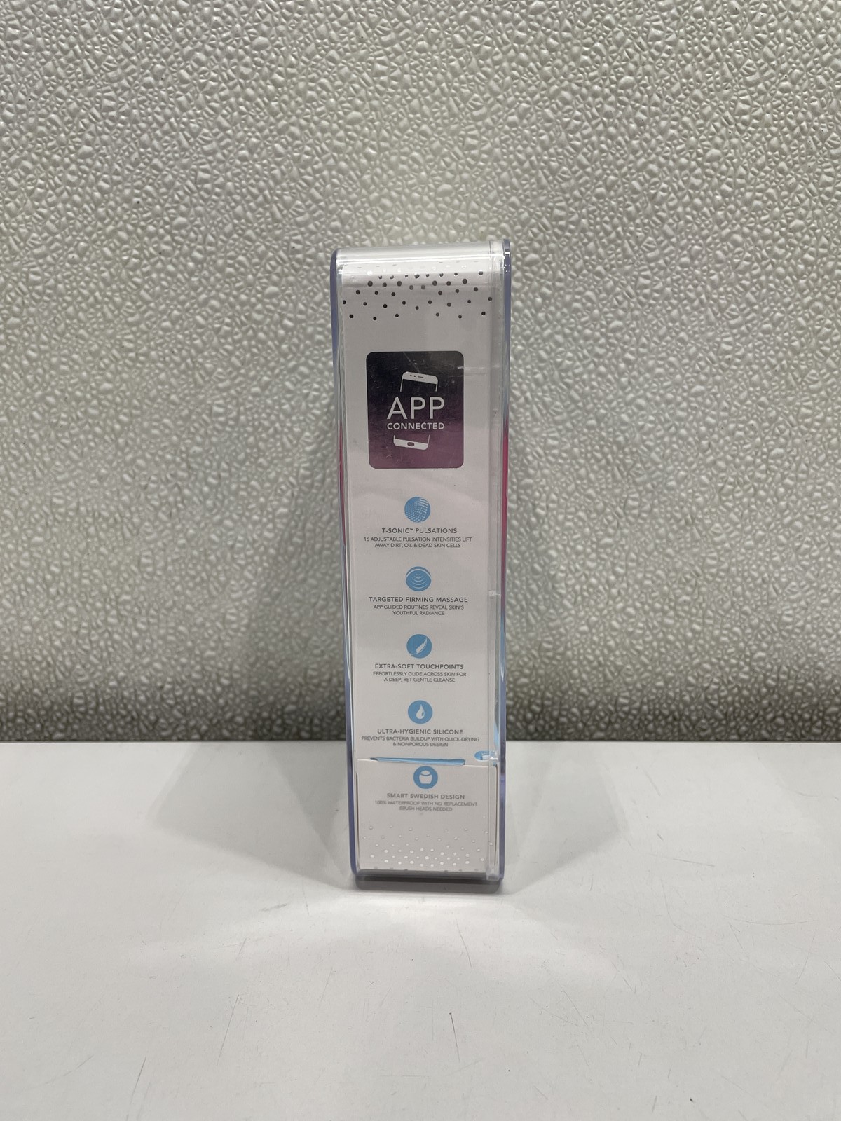 Foreo Luna 3 Smart Facial Cleansing & Firming Massage Device, Pink