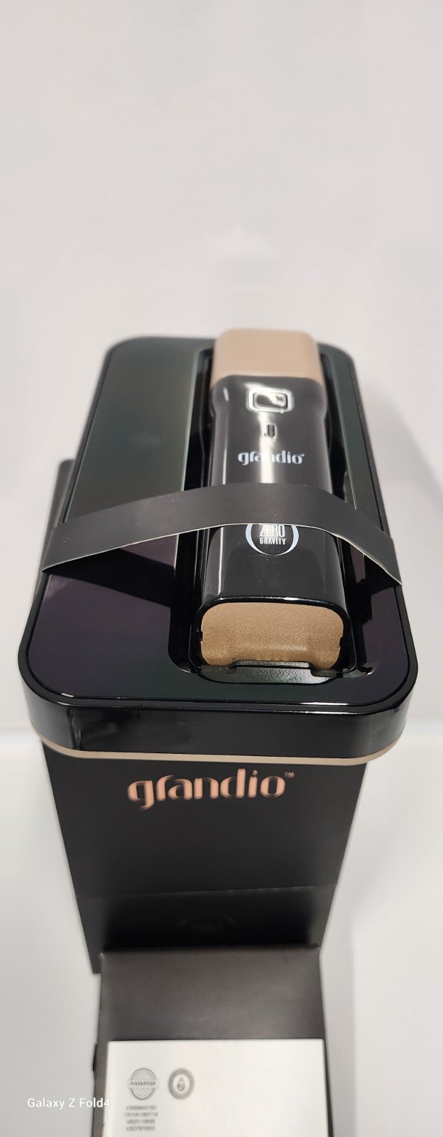 GRANDIO Zero Gravity Hair Loss Scalp Thinning Baldness Self Treatment Device