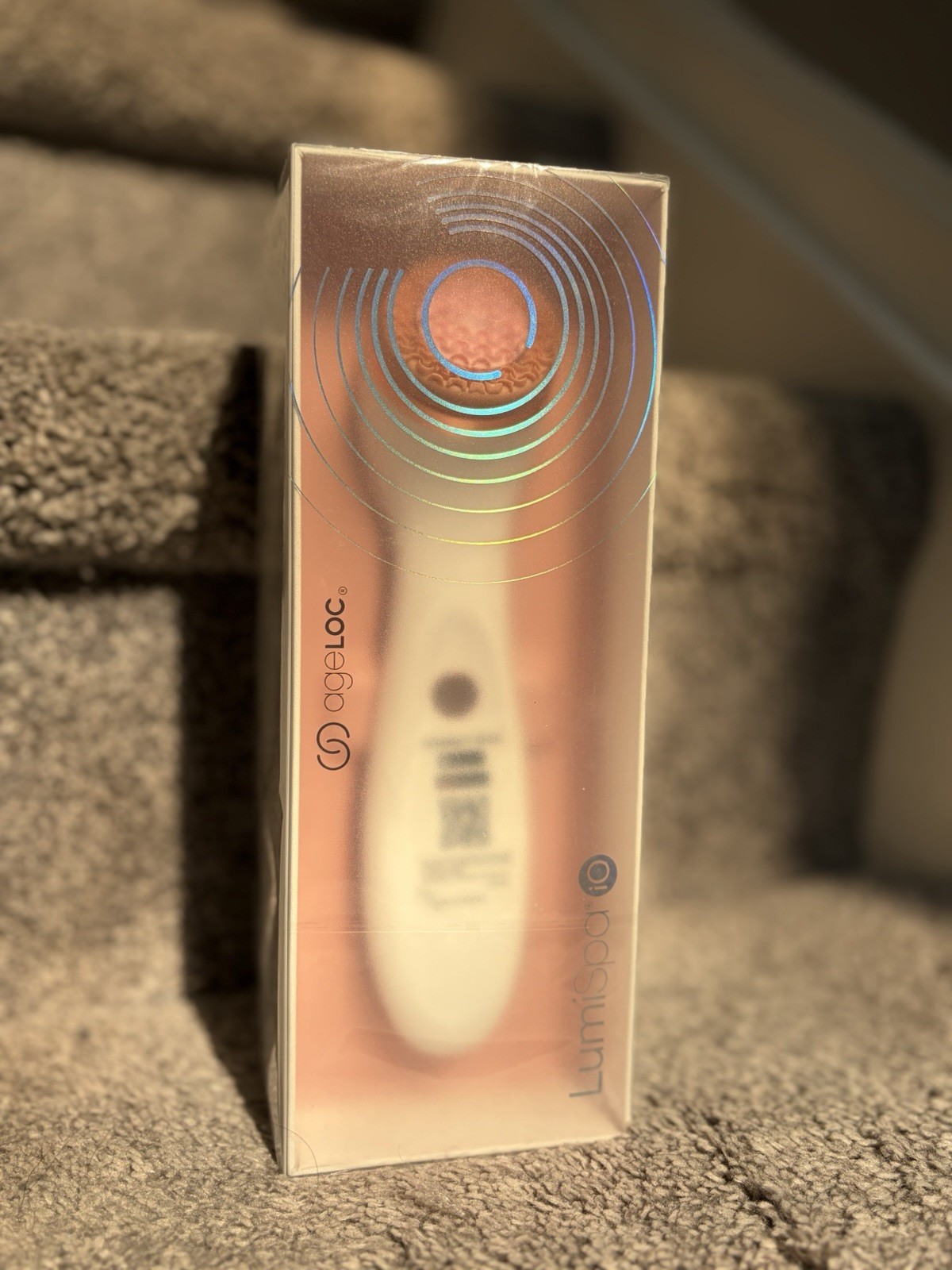 NU SKIN ageLOC Lumispa iO Rose Gold Device with USB Magnetic Charger Brand New