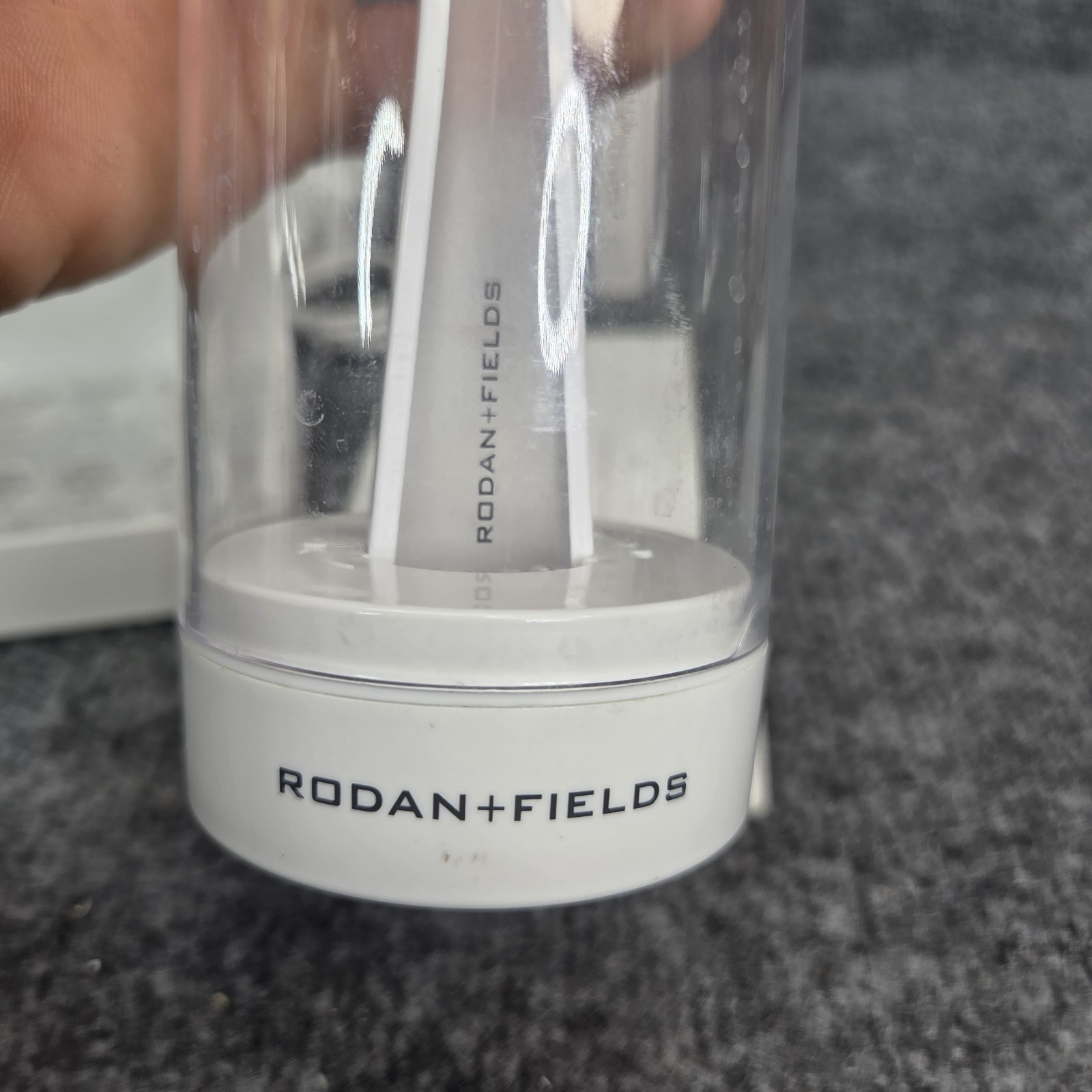 Rodan + Fields Pore Cleansing MD Device Kit Sealed w/ Prep Solution & Tips