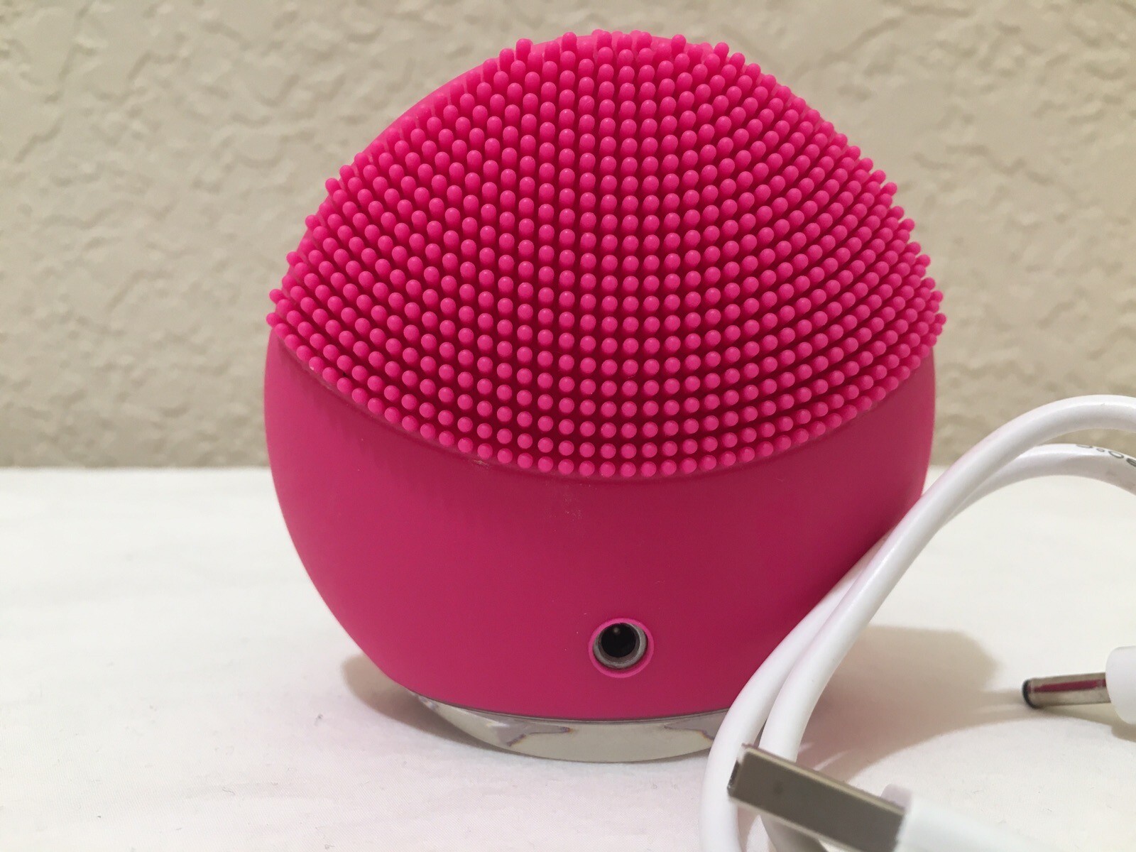 Foreo Luna Mini 2 T-Sonic Facial Cleansing Vibrating Brush Pink with Cable