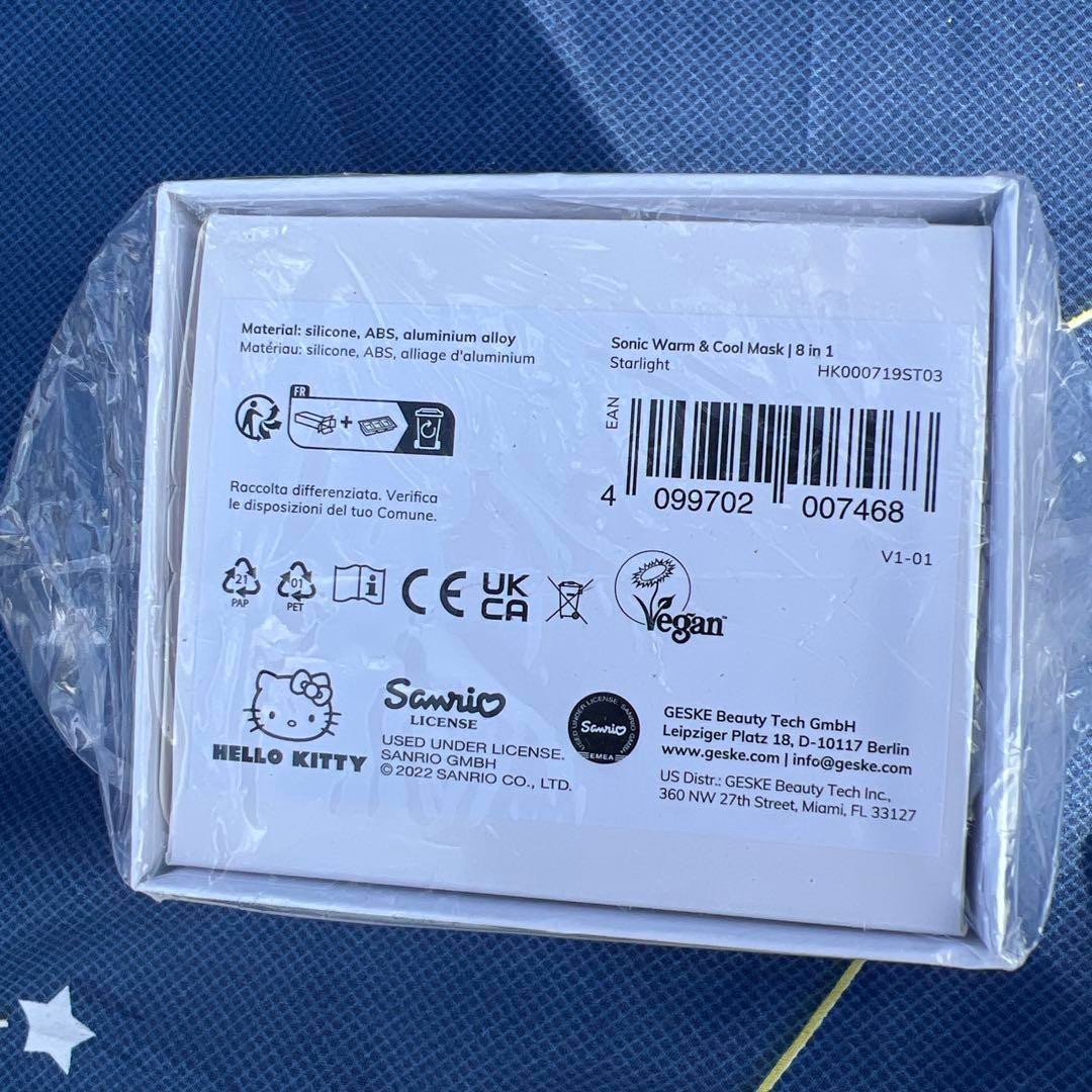 GESKE Hello Kitty Pore Care LED Warm & Cool Mask 8 in 1 Cute Massager NEW JP