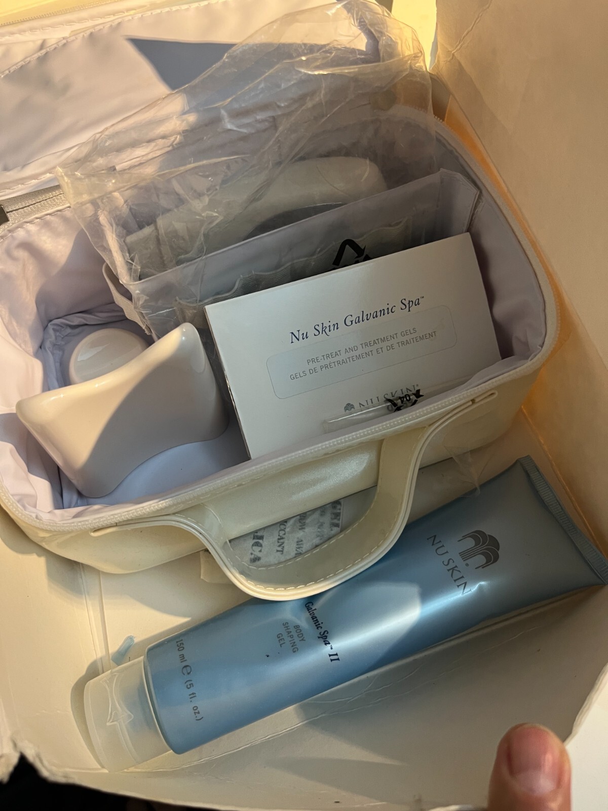 Nu Skin Galvanic Spa II System Facial Equipment Skincare White Open Box