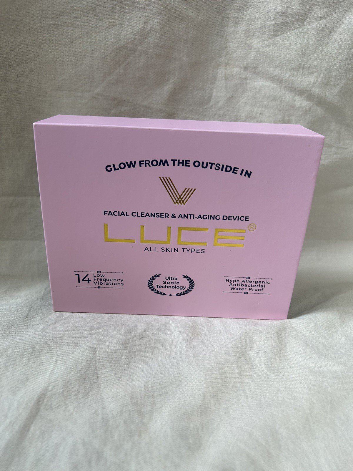 Luce Facial Cleanser & Ani-aging Device Brand New