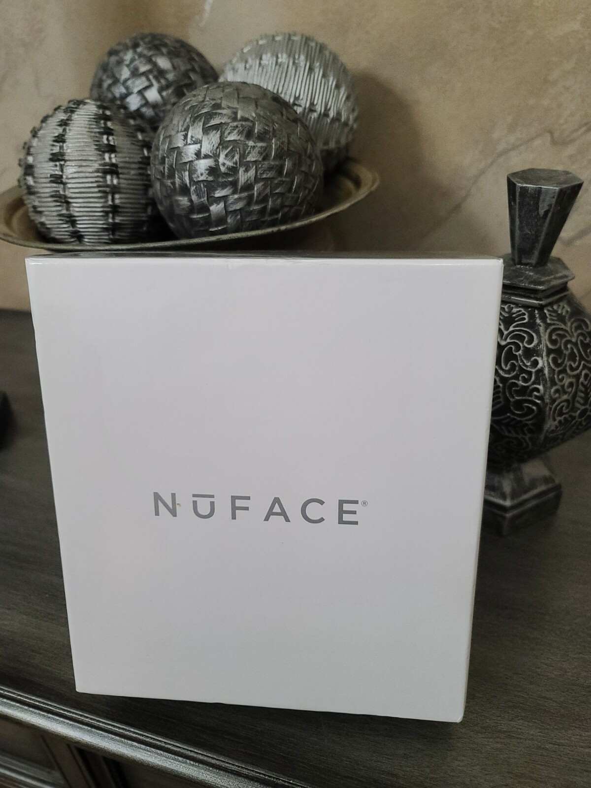 NuFace mini facial toning device w/ gel! Blush Shimmer! LE NIB!!