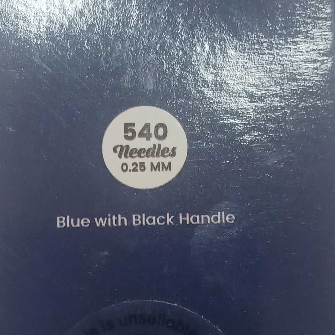 Derma Roller For Hair Beard And Facial Skin 540 NEEDLES BLUE BLACK HANDLE NIB