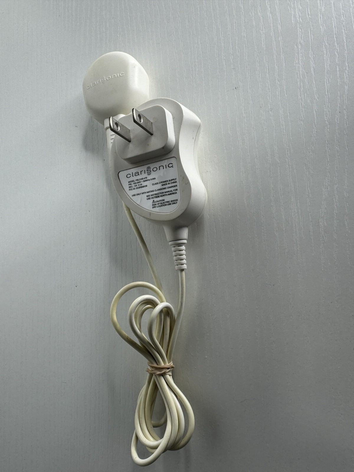 Clarisonic 12V 0.1A PBL3100-479 AC Power Supply Charger