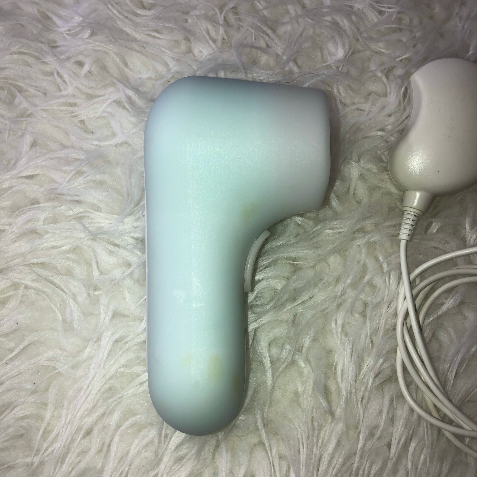 CLARISONIC MIA 2 Cleaning System Brush Handle and Charger For Parts/Repair ONLY